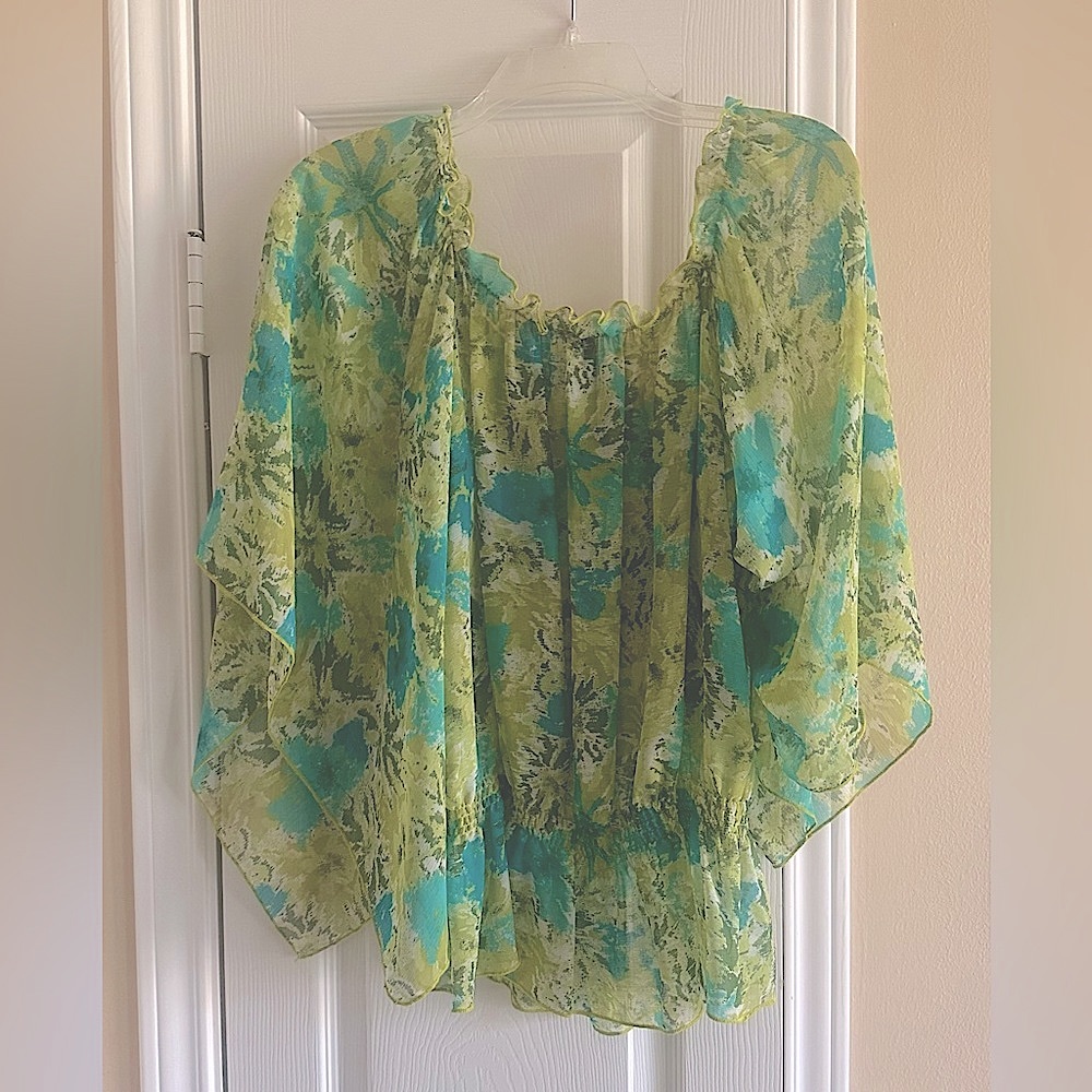 Multi color green top can wear it off shoulder or square around neck